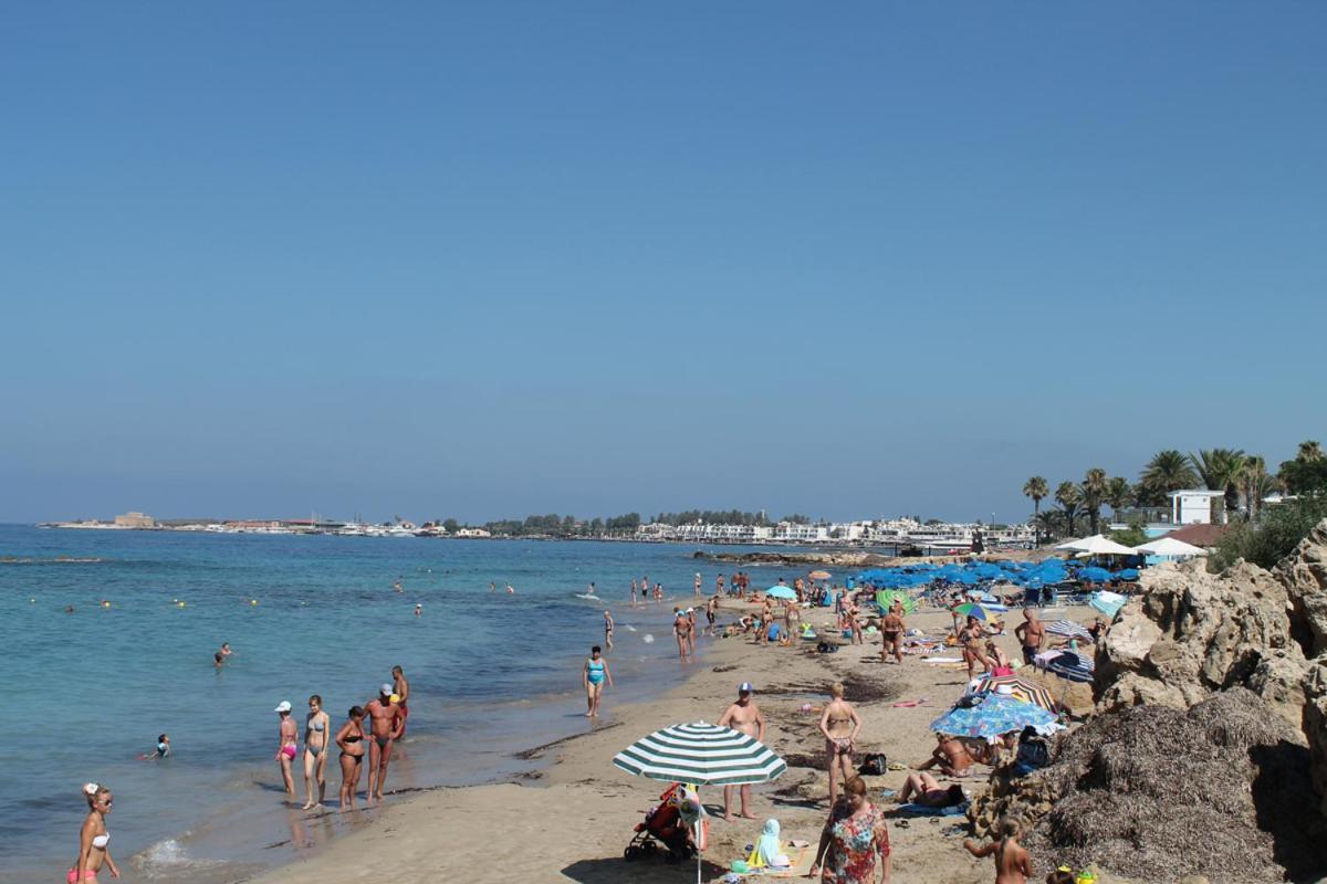 شقة Charming Holiday Retreat Kato Paphos Apt 400M To The Beach المظهر الخارجي الصورة