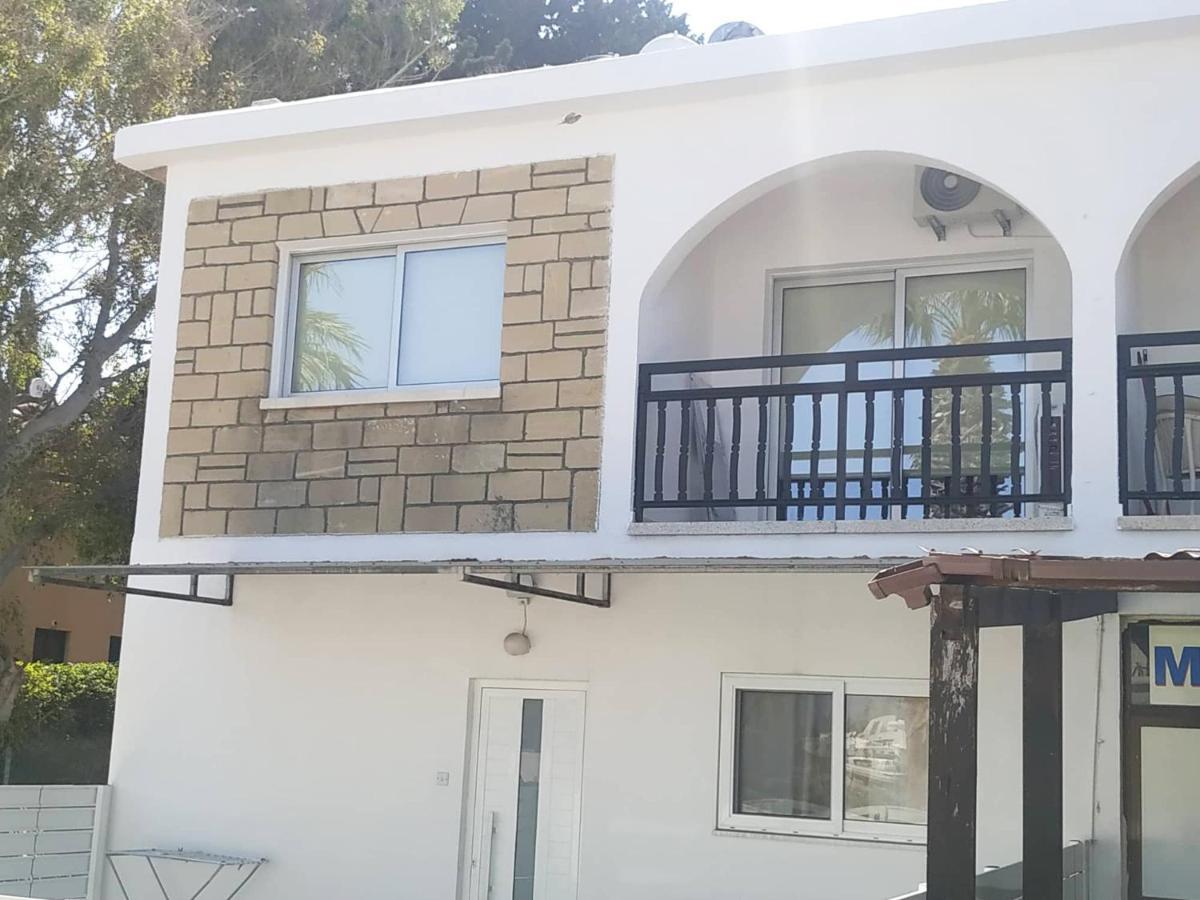 Charming Holiday Retreat Kato Paphos Apt 400M To The Beach المظهر الخارجي الصورة