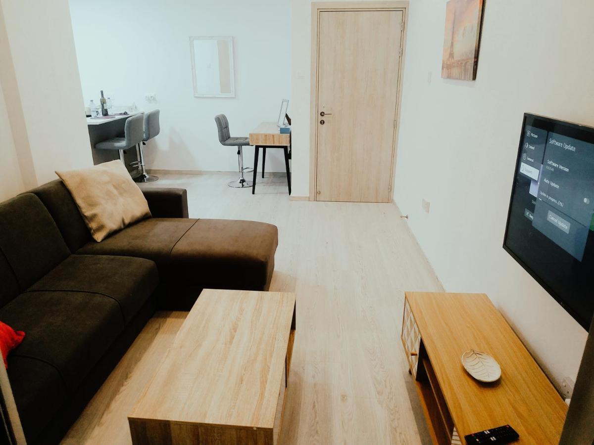 Charming Holiday Retreat Kato Paphos Apt 400M To The Beach المظهر الخارجي الصورة